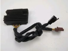 Regulateur de tension