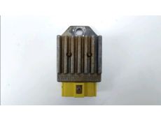 Regulateur de tension