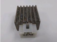 Regulateur de tension