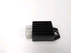 Regulateur de tension