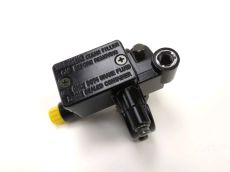 Maitre cylindre frein av complet