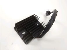 Regulateur de tension