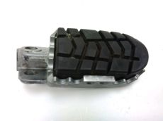 Repose pieds avant droit