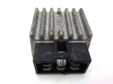 Regulateur de tension