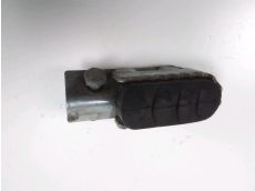 Repose pieds avant droit