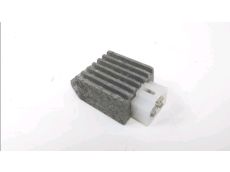 Regulateur de tension