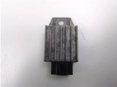 Regulateur de tension