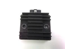 Regulateur de tension