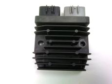 Regulateur de tension