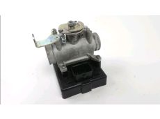 Corps d'injection droit