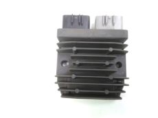 Regulateur de tension