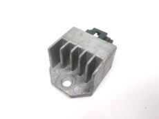 Regulateur de tension