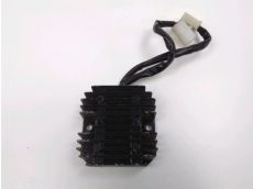 Regulateur de tension