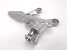 Platine avant droite