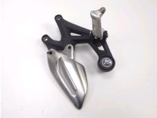 Platine avant droite complete