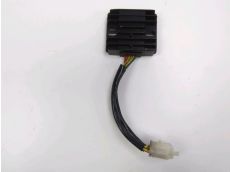 Regulateur de tension