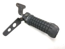 Repose pieds arriere droit