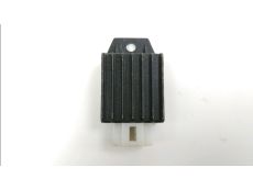 Regulateur de tension