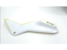 Carenage avant droit