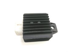 Regulateur de tension