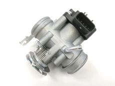 Corps d'injection droit