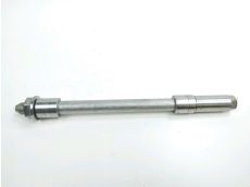 Axe de roue avant