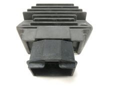 Regulateur de tension