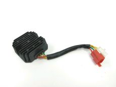 Regulateur de tension