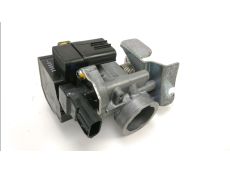 Corps d'injection droit