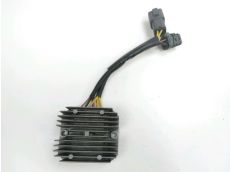 Regulateur de tension