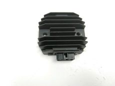 Regulateur de tension