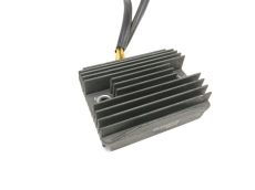 Regulateur de tension