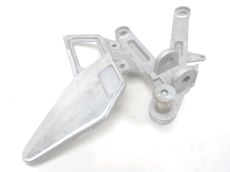 Platine avant droite