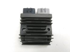 Regulateur de tension