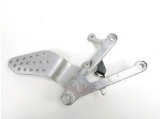 Platine avant droite