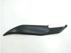 Cache lateral gauche