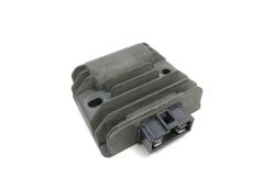 Regulateur de tension