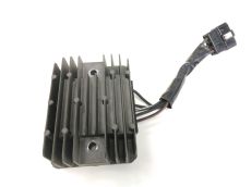 Regulateur de tension