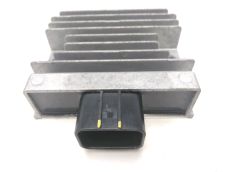 Regulateur de tension