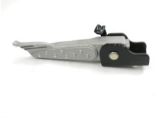 Repose pieds arriere gauche