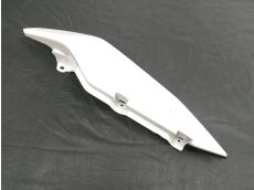 Carenage arriere droit