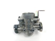 Corps d'injection droit