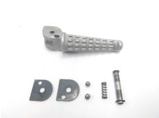 Repose pieds arriere droit