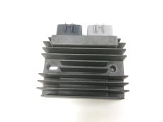 Regulateur de tension