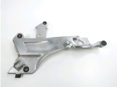 Platine avant gauche complete