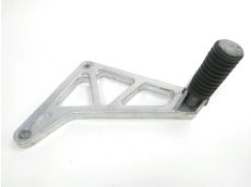 Platine et repose pieds arriere gauche