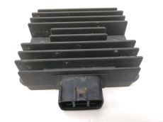 Regulateur de tension