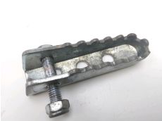 Repose pieds arriere droit