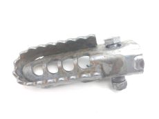 Repose pieds avant gauche