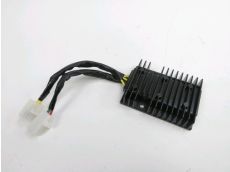 Regulateur de tension